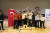 Beykent Okyanus Yıldız Erkek Badminton Takımımız İlçe Şampiyonu