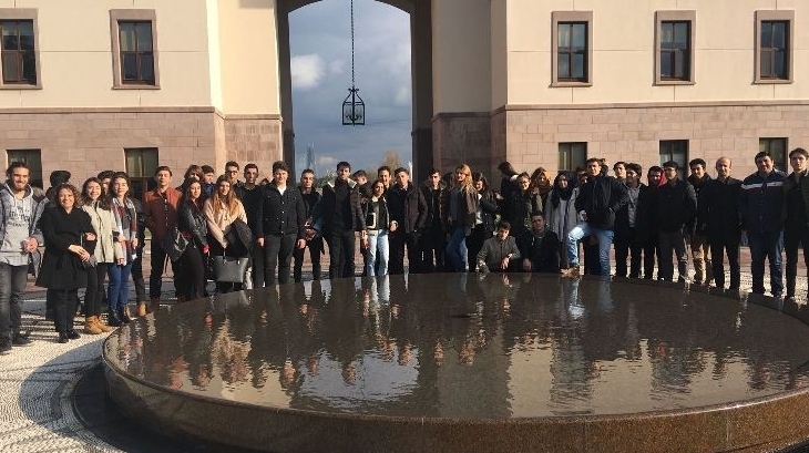 11. Sınıf Kariyer Kulübü Öğrencileri Koç Üniversitesi'nde!