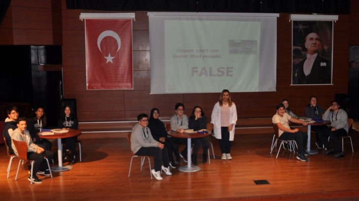 9. Sınıflar İngilizce "True False" Yarışması