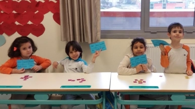 Ataşehir Okyanus 1.Sınıf Öğrencileri Tombala Oyununda