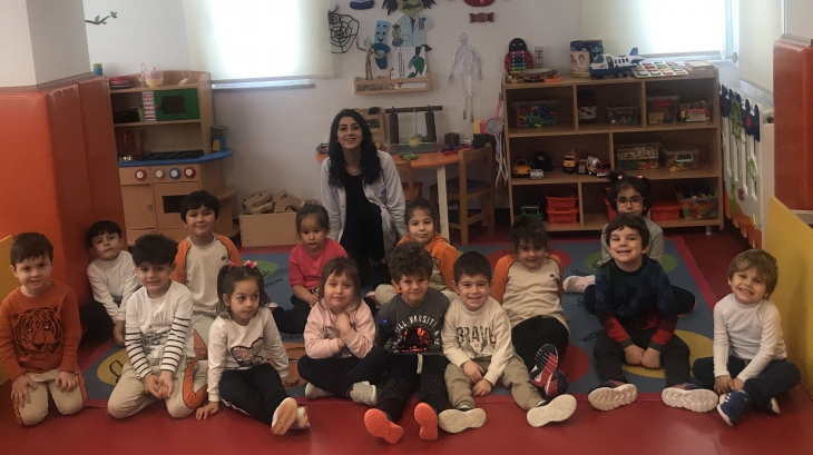 Ataşehir Okul Öncesi Deniz Yıldızı Grubu öğrencileri Bütünleştirilmiş Dersinde