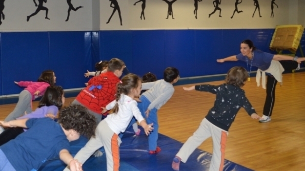 Bahçelievler Okyanus Okul Öncesi Öğrencileri İlgi Yetenek Merkezi Jimnastik Dersinde