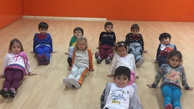 Bahçeşehir B Grubu Öğrencileri Cimnastik İlgi-Yetenek Etkinliğinde