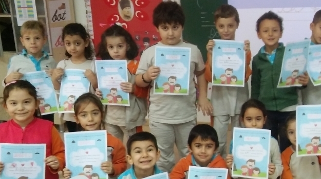 Bahçeşehir Okyanus Koleji 1.Sınıf Öğrencileri "BABA" Yazmayı Öğrendi