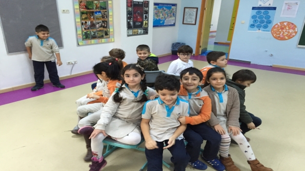 Bahçeşehir Üstün Zekalılar İlkokulu "Duygulara Göz Atmak" Etkinliği