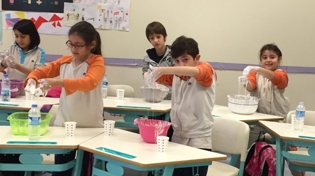 Ataşehir Okyanus Üstün Zekalılar İlkokul Öğrencileri Bir Deney İle 3 Konu Öğrendi