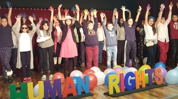 Fatih Okyanus Ortaokul Kademesinin ‘İnsan Hakları Günü’ Etkinliği