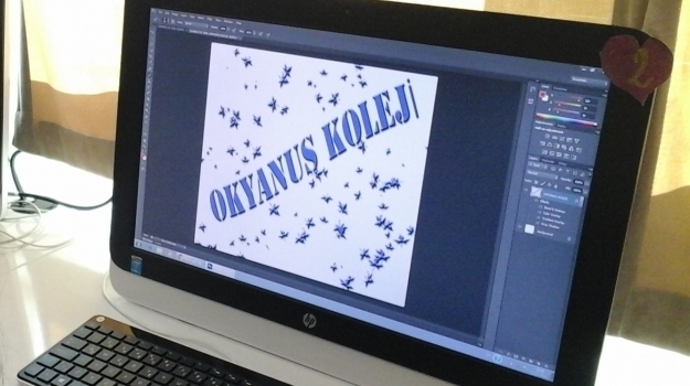 Mavişehir Okyanus Ortaokulu Web Tasarım Yetenek Dersinde Photoshop Öğrendi