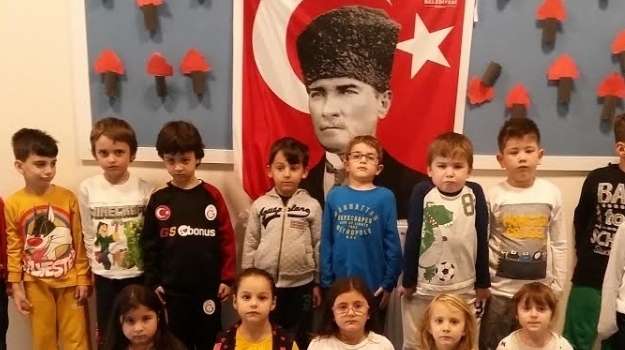 Nilüfer Okyanus Koleji’nden10 Kasım Atatürk'ü Anma Töreni