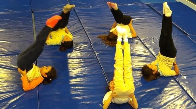 Özel Konyaaltı Okyanus Koleji 4. Sınıf Öğrencileri Cimnastik Kulüp Dersinde
