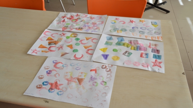 Adana Okyanus Okul Öncesi Küçük Yunuslar Sınıfı Görsel Sanatlar Dersi'nde