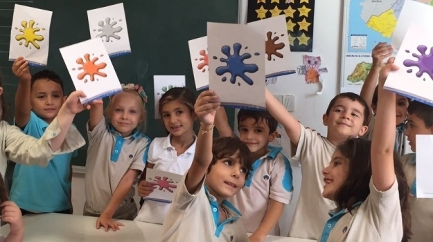 Antalya Okyanus Koleji  İlkokulu 1. Sınıflar  İle "The Colour Competition" Etkinliğimiz Gerçekleşti