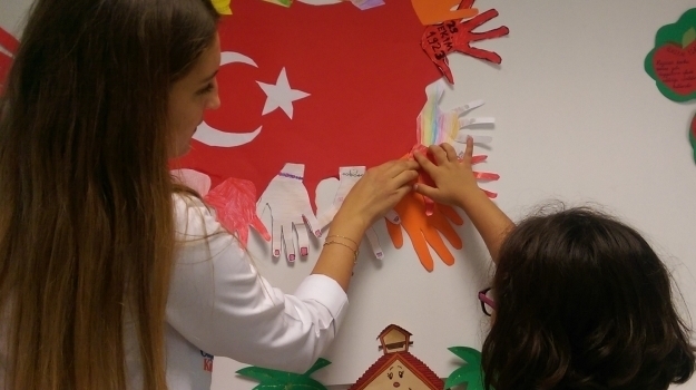 Antalya Okyanus Koleji ilkokulu 4-A sınıfı 29 Ekim Cumhuriyet Bayramı Hazırlığında