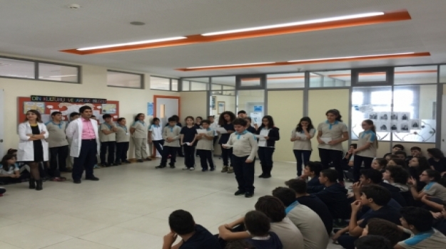 Ataşehir Okyanus Ortaokul Öğrencileri Meclis Başkanını Seçti