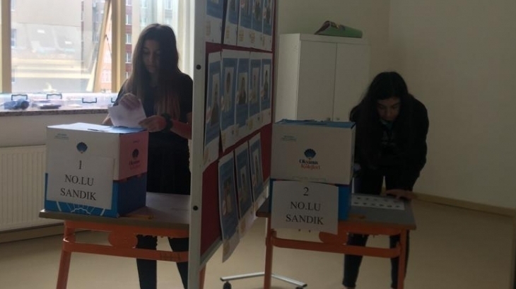 Bahçeşehir Okyanus Koleji Ortaokul Kademesinde Oy Kullanımı Başladı