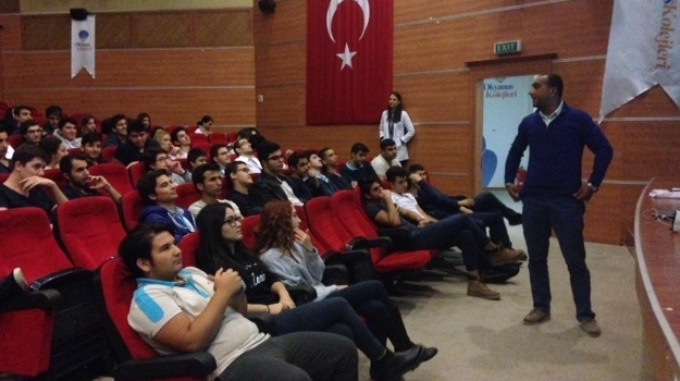 Bahçeşehir Okyanus Lise Öğrencilerine YGS-LYS Bilgilendirme ve Motivasyon Semineri