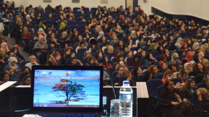 İncek Okyanus Koleji Çiçekler Sınıfı Öğretmeni Elifnur Çinkılıç Ankara'da Gerçekleşen IV. Uluslararası Çocuk Gelişimi Kongresine Katıldı.