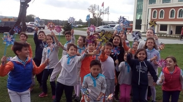 Kemerburgaz Okyanus Koleji İlkokulu Öğrencileri Sonbaharı Karşıladı