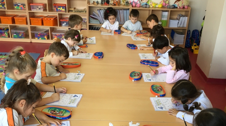 Çekmeköy Okyanus Koleji Okul Öncesi Yıldızlar Grubu Matematik Etkinliğinde