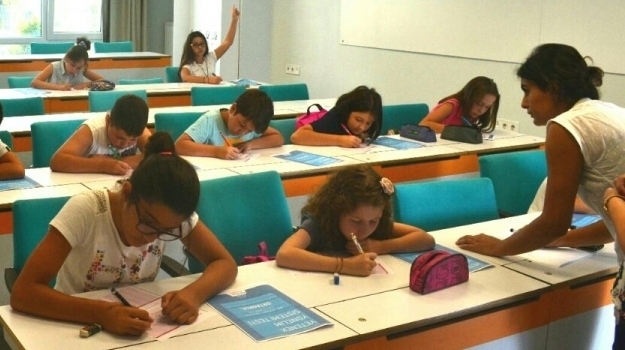 Halkalı Okyanus Koleji Ortaokul Kademesi 5.Sınıf Öğrencilerine Yönelik Yetenek Yönelim Sınavı (YYS) nı Gerçekleştirdi.