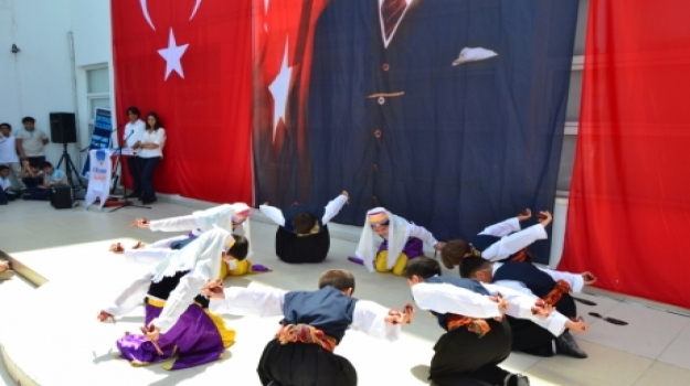 Adana Okyanus Koleji'nde 19 Mayıs Etkinliği