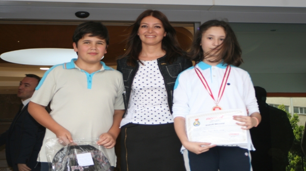 Ataşehir Okyanus'ta Resim Yarışmalarında Başarılı Olan Öğrencilere Tebrik