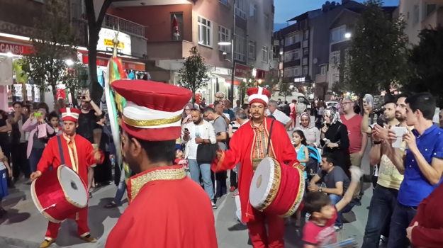 Güneşli Okyanuslular'dan İstanbul'un Fethi Mehteran Geçit Töreni