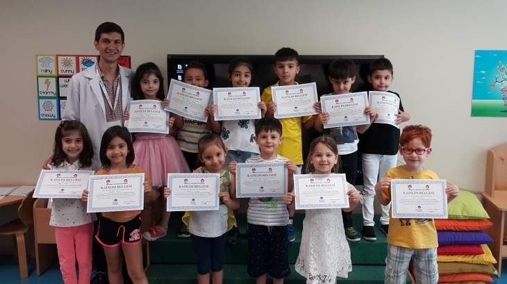 Mavişehir Okyanus Koleji Okul Öncesi Öğrencileri İlkokula Hazırlık Programını Başarıyla Tamamladılar