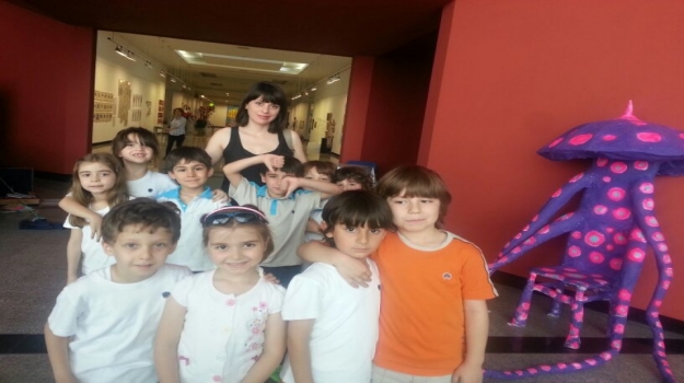 Üstün Zekalılar İlkokulu Öğrencileri, 3. İstanbul Çocuk Bienali'nde