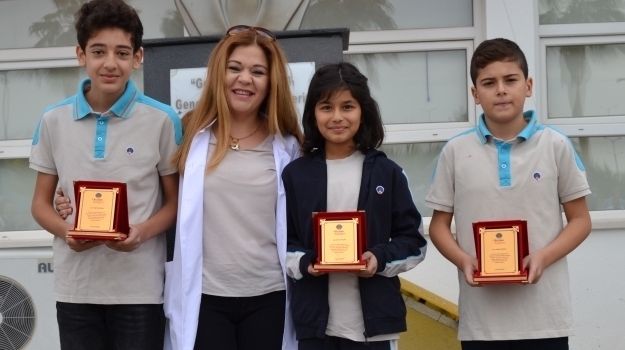 Adana Okyanus Koleji Ortaokulu Ekim Ayı Örnek Öğrencilerini Seçti