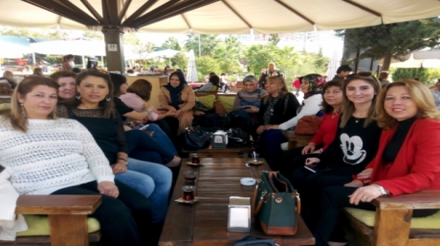 Adana Okyanus İlkokul 4-A Sınıfı Velileri Kahvaltıda Buluştu