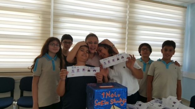 Adana Okyanus Koleji Ortaokul Okul Başkanı Seçimi