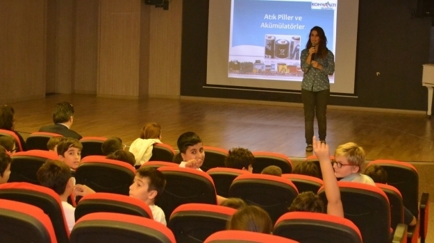 Antalya Okyanus Koleji Ortaokul Öğrencileri Geri Dönüşümün Önemi Hakkında Bilinçlendi