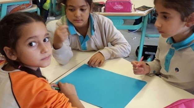 Ataşehir Okyanus Üstün Zekâlılar ve Yetenekliler İlkokulu 3-E Sınıfı ‘Eş Anlamlı Kelimeler ile Hafıza Oyunu’ Etkinliği