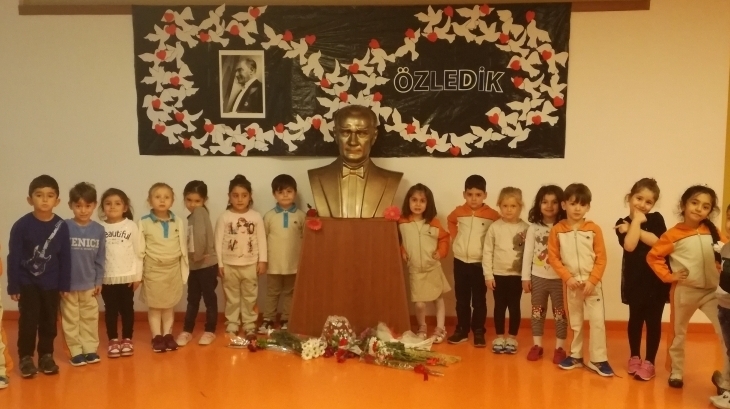 Bahçeşehir A Grubu  “10 Kasım Atatürk’ü Anma Töreni”nde
