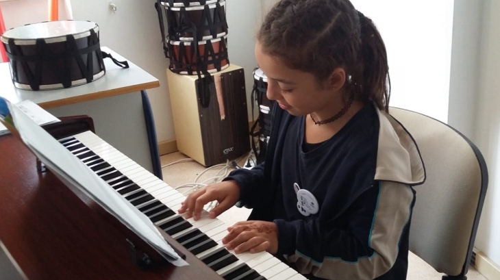 Bahçeşehir Okyanus Koleji Ortaokul Kademesi Piyano Yetenek Dersi