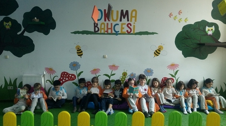 3-D Sınıfı Dünya Çocuk Kitapları Haftasını Kutladılar
