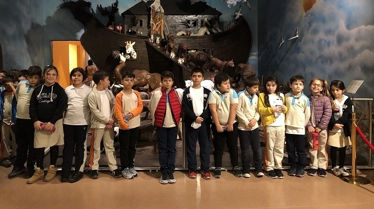 Bahçeşehir Okyanus Koleji Üstün Zekâlılar ve Yetenekliler İlkokulu 3-E ve 3-F Sınıfı Öğrencileri Pelit Çikolata Müzesi Gezisinde