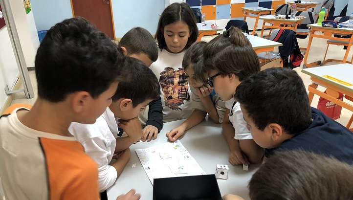 Bahçeşehir Üstün Zekâlılar ve Yetenekliler Okulu 4. Sınıf Matematik Esnek Öğrenme Grubu Öğrencileri “Toplama Oyunu” Etkinliğinde
