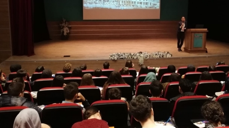 Bayrampaşa Okyanus Anadolu ve Fen Lisesi Öğrencileri Biruni Üniversitesinde