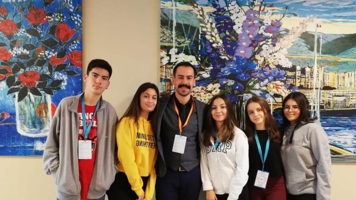 Bayrampaşa Okyanus Fen ve Anadolu Lisesi Lider Öğrencileri Kariyer Eğitim Zirvesi’nde Antalya’da Bir Araya Geldi
