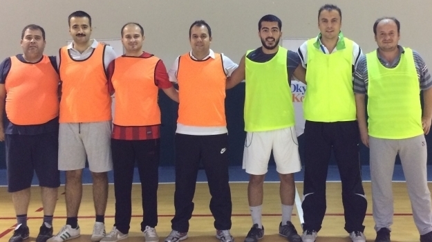 Beykent Okyanus Kolejinde Ortaokul Veli Cup Futbol Turnuvası Heyecanı