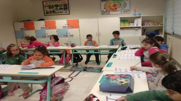 Fatih Okyanus İlkokul 2. Sınıf Öğrencileri Düşünme Becerilerini Geliştiriyor