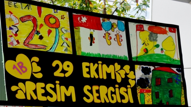 Fatih Okyanus 1. Sınıf Öğrencileri Cumhuriyet Sergisi Düzenledi