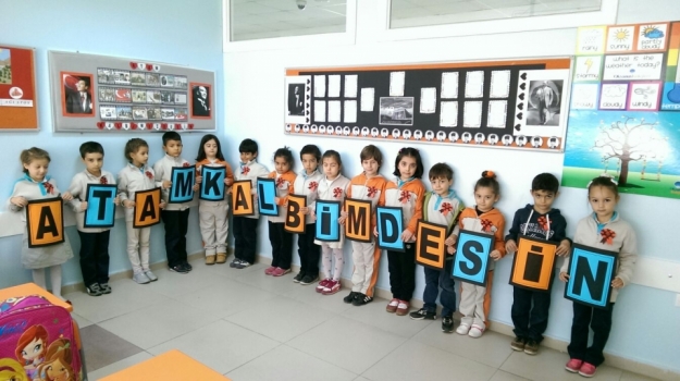 Adana Okyanus Koleji'nde 1. Sınıflar Atatürk Haftası'nı Kutladı