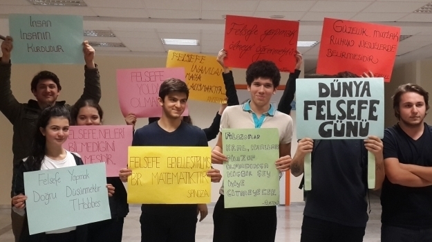 Sancaktepe Okyanus Anadolu Lisesinde Dünya Felsefe Gününü Kutladık