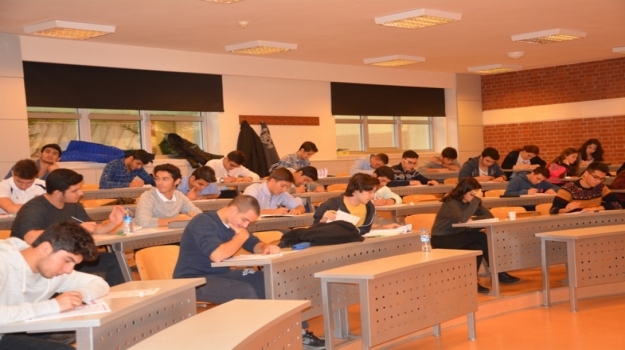 Sancaktepe Okyanus Öğrencileri Işık Üniversitesi'nde YGS Provası Yaptı