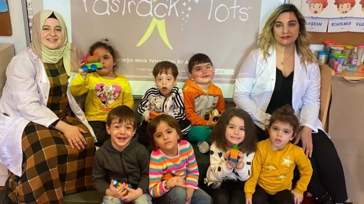 Ataşehir Okul Öncesi Kuşlar Grubu Fastrackids Dersinde