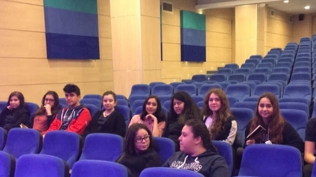 Ataşehir Kampüsünde İngilizce Tiyatro Etkinliği