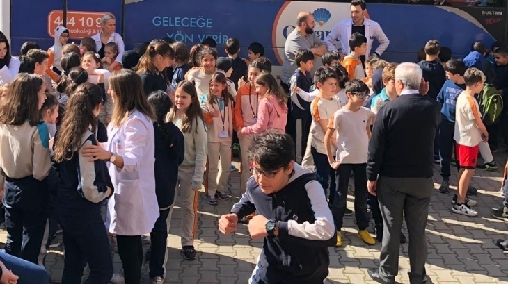 Bahçeşehir Okyanus Koleji Ortaokul Kademesinde Sivil Savunma Haftası